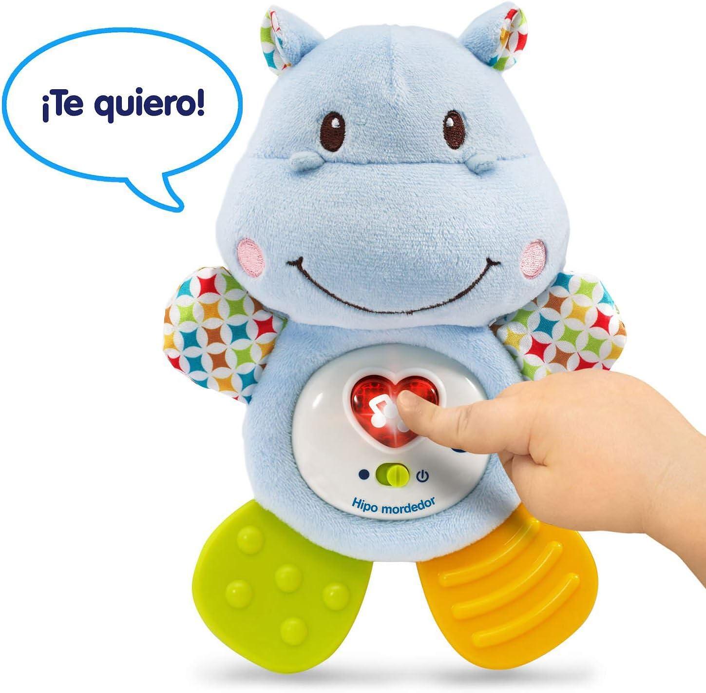muzikalna-plusena-grizalka-i-drankalka-za-hipopotam-vtech-hipo-pomaga-za-uspokoavane-i-oblekcavane-na-vaseto-bebe-sas-sladki-frazi-pesni-i-melodii-sino-670e5521755a6_1920x1920.jpeg